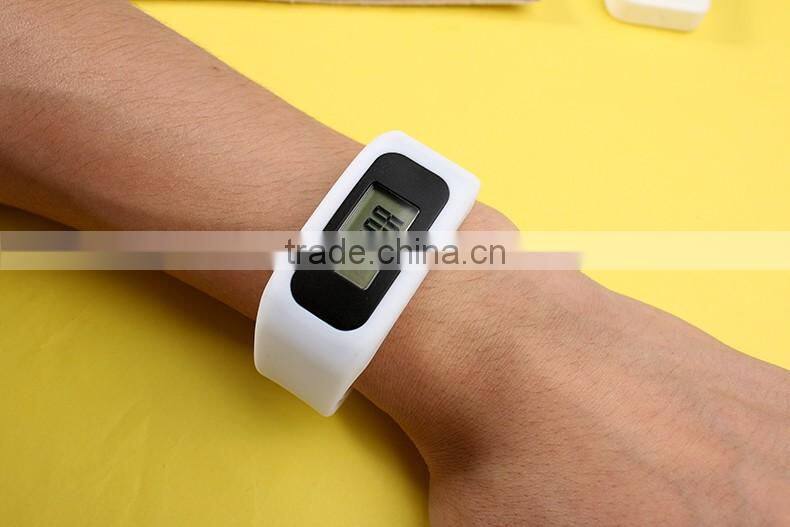 New arrival fashion style fitness tracker bracelet wrist watch pedometer