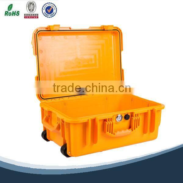 hard equipment case with wheels