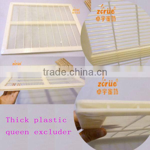 bulk supply beekeeping equipment plastic propolis collector for sale