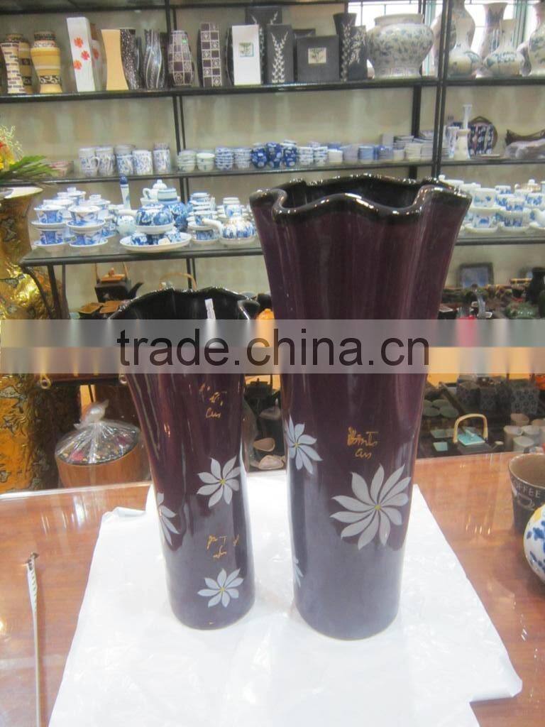 Elegant ceramic-porcelain vase from Vietnam leading manufacture