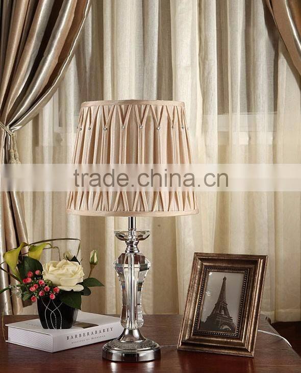 Luxury K9 clear crystal carving fabric lampshade table lamp