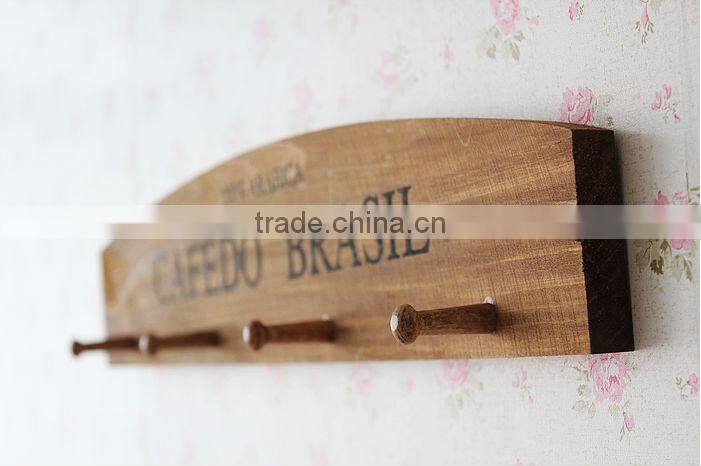 brown zakka wooden wall hanging