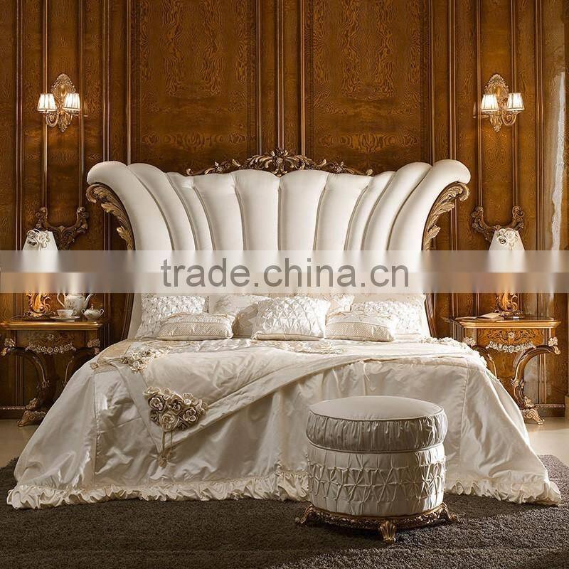 Momoda elegant luxuious antique solid wood Italian Baroque elegant European style french full set matched golden furniture