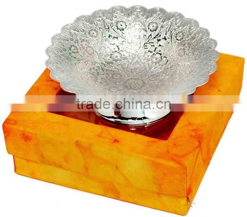 Corporate promotional gift items