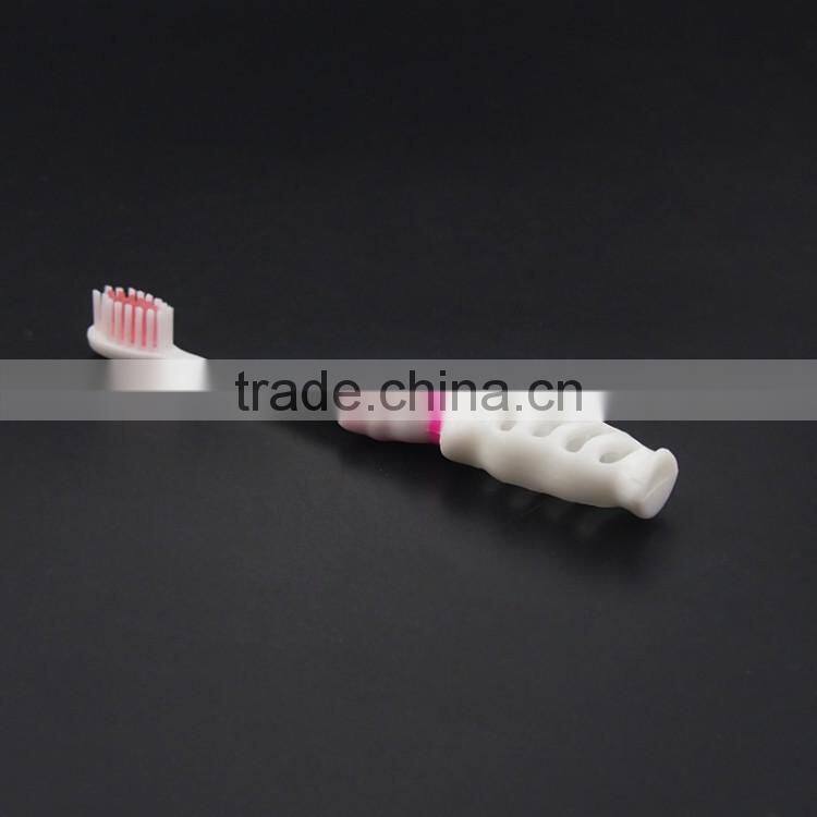 2017 Hot Sale Personalized Toothbrush For Kids Dog Shape Handle Soft Bristle Toothbrush Oral Care