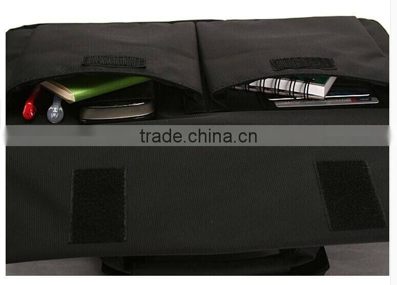Black lager capacity 15'' laptop computer bag for teens