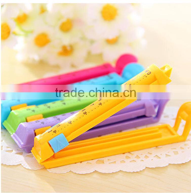 Wholesale Plastic bag sealing clips Plastic sealing clips with date