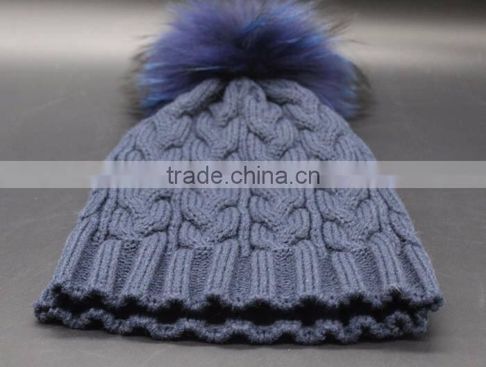Wholesale New Colorful Detachable Raccon Fur Pompom Fashion Girls Winter Caps