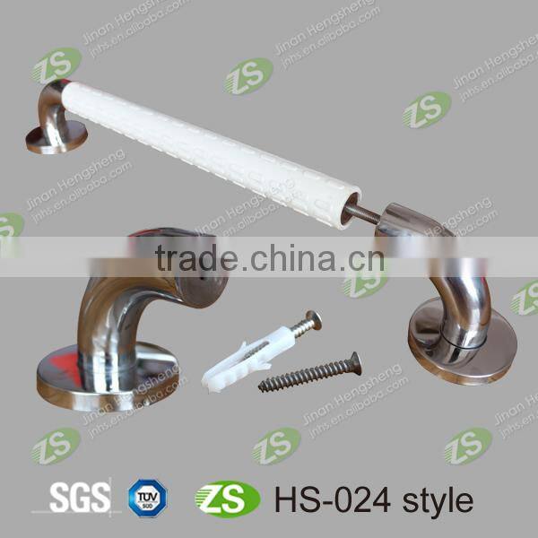 Handicap shower grab bar