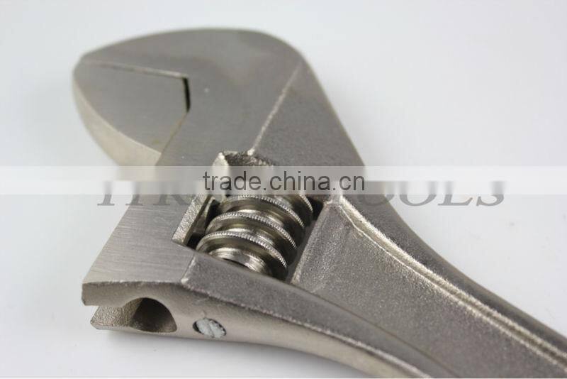 Europe Adjustable Wrench Hand Tools WR2033