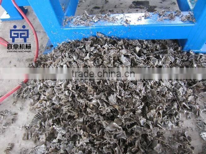 New design pvc pipe / plastic / rubber / tyre cutting shredder machine