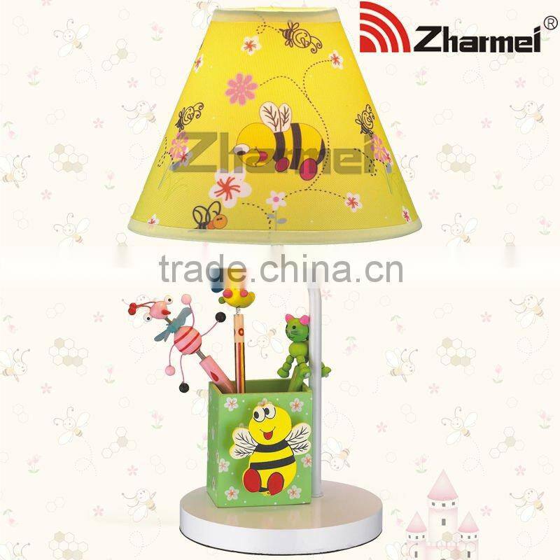 Modern Butterfly Tiffany Table Light