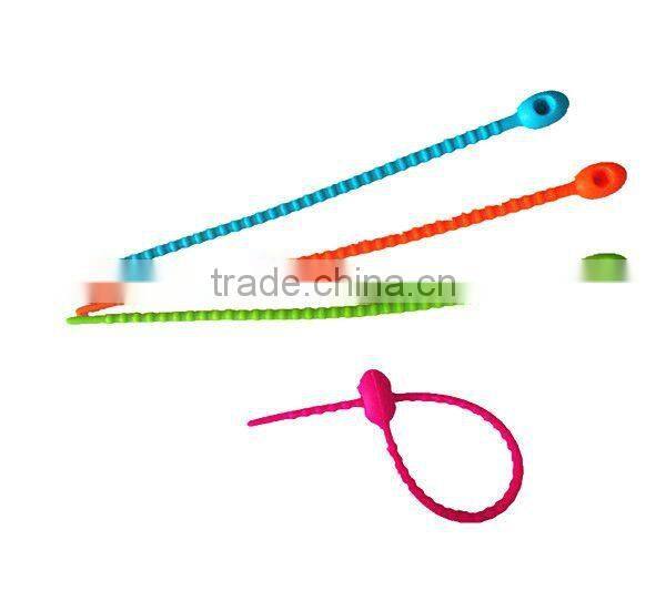 2012 colorful reusable silicone tie wraps