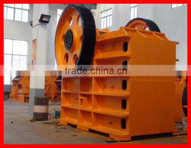 China 2015 hot sell crusher stone machine