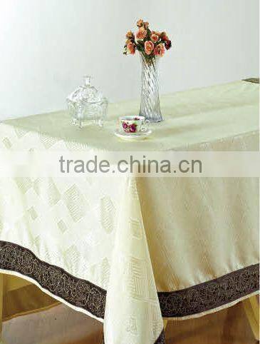 Good Quality 100%Polyester Jacquard Table Cloth