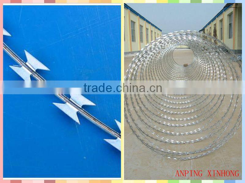 razor barbed wire mesh fence