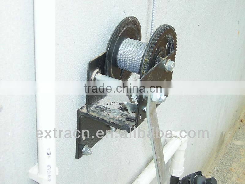 2014 Curtain system for dairy farm