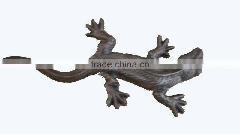 iron casting decoration