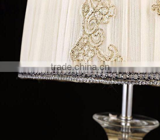 Luxury European style crystal table lamp with white color lace lampshade
