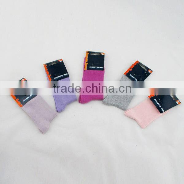 Wholesale soft customized young girls school socks