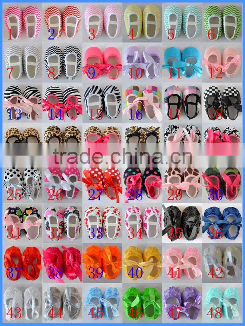 Fashion Soft Hand Crochet Baby Shoes Fancy Baby Girls Shoes Cute Crochet Knitting Baby Shoes