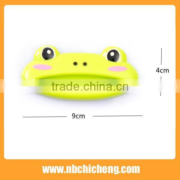 Animal Shaped Batherrom Tooth Brush Holder and Toothpaste Dispenser