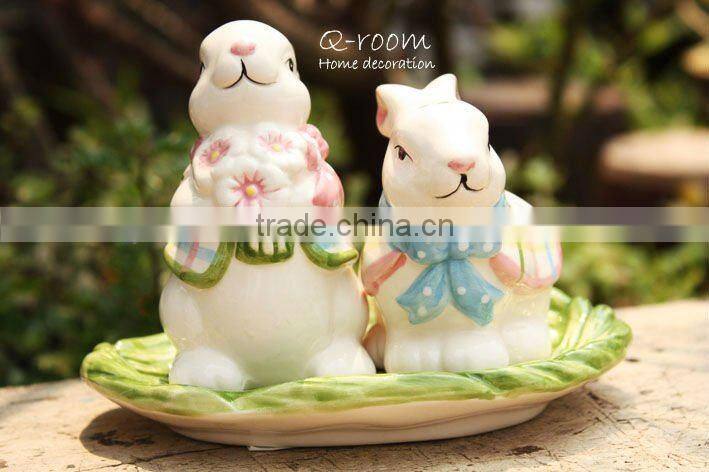 2sets of Rabbit ceramic pepper shaker