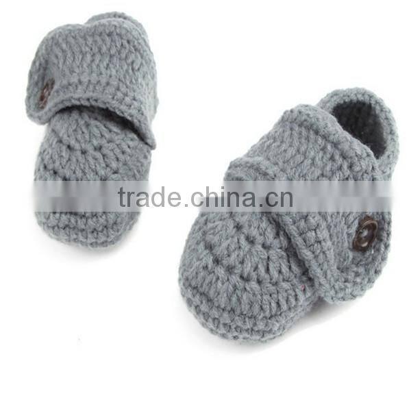 handmade baby shoes infant knit baby shoes crochet baby shoes