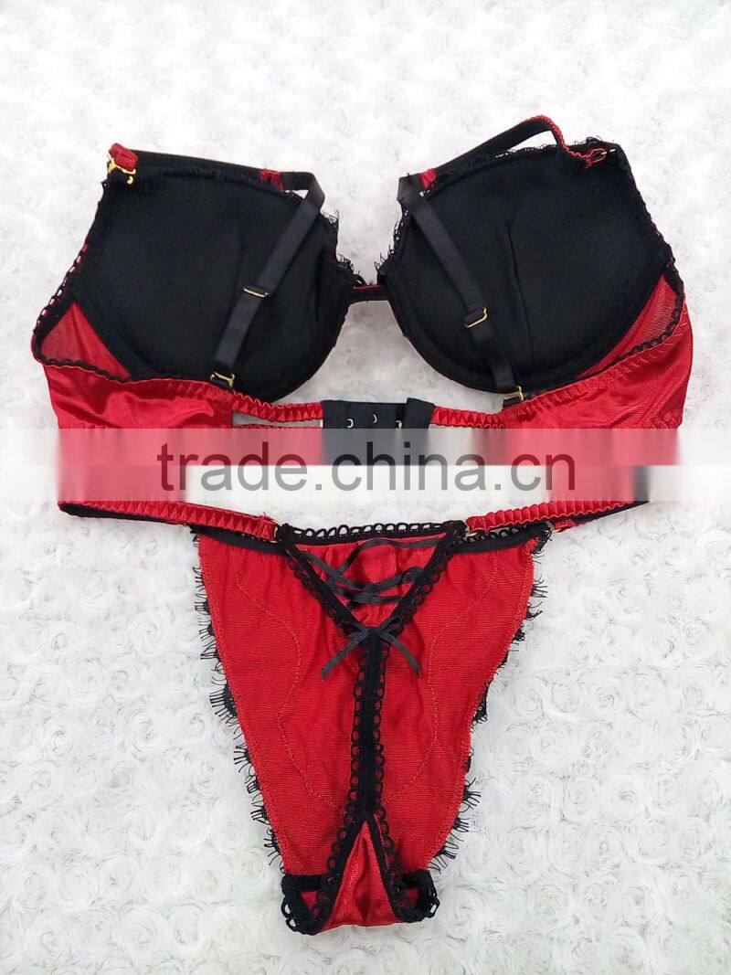 Ladies sexy lace decoration bra and panties set red color padded bra new design