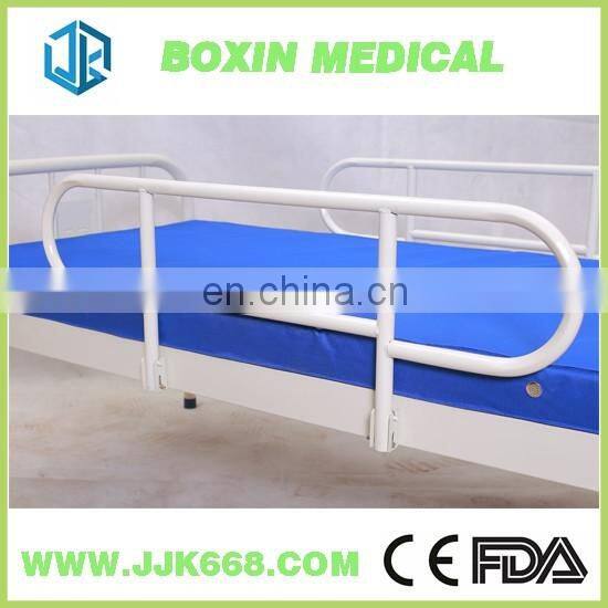 Simple Cold-rolled steel plate flat platform hospital medical bed with 6cm waterproof breathable mattress