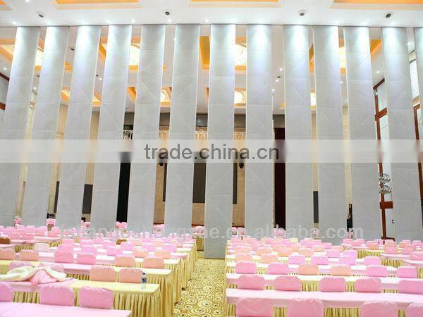 Multifunctional room soundproof folding wooden parttion wall