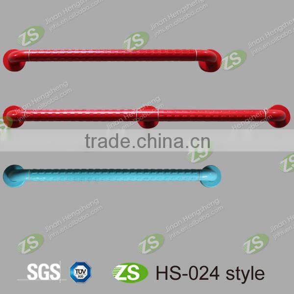 Handicap shower grab bar