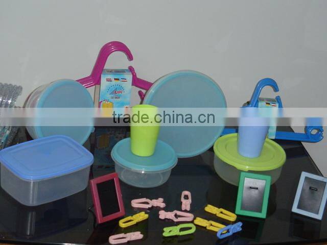 EU and US quality plastic hanger for clothes for supermarket