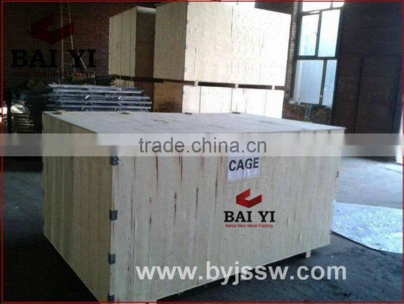 Galvanized Metal Cage With Rabbit Water Feeder For Mother Rabbit