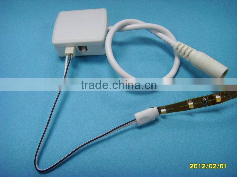 Molex 24V plastic shell LED strip distributor with DC Jack 2.1*5.5mm power connectors