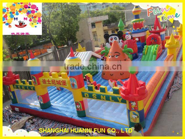 2016 China cheap 60 SQM PVC inflatable castles , bouncer price