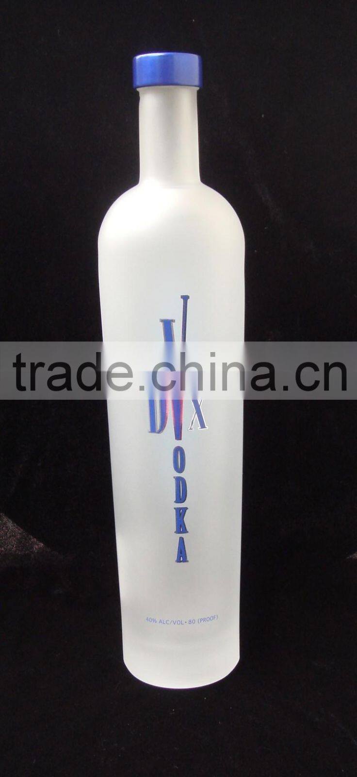 750ML FROSTED CRYSTAL GLASS BOTTLE
