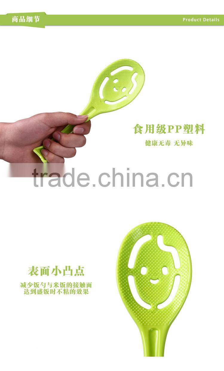 cute smily face designed non-stick standing spoon