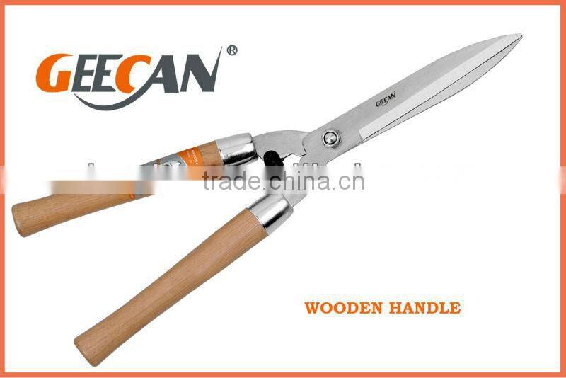 20" Wooden Handle Grass Trimmer
