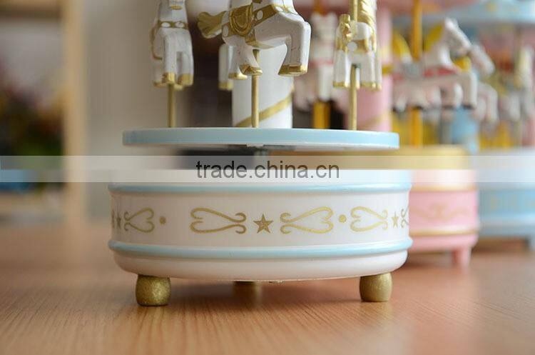 N533 Wooden Music Box Wooden Carousel Christmas Gift Decoration