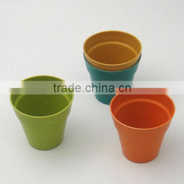 bamboo fiber plant pot with matching trays (saucers)