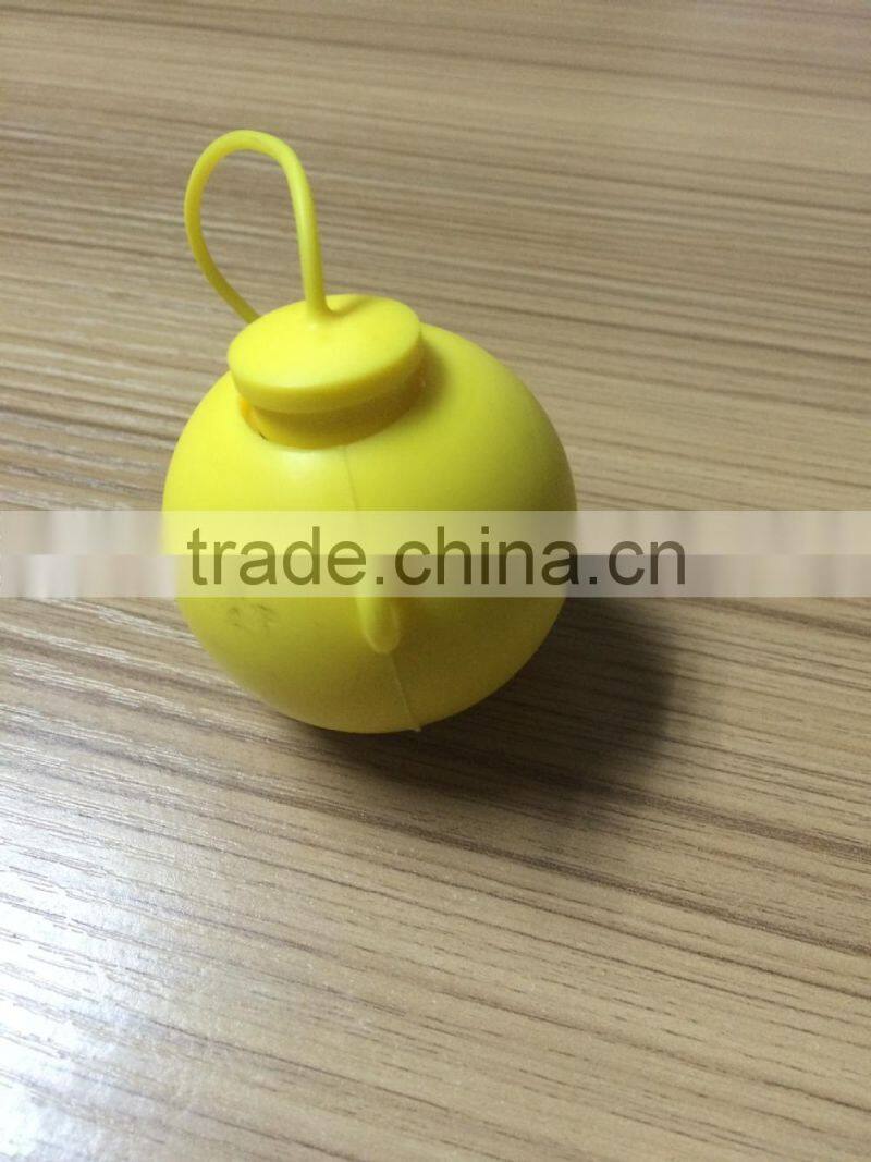 The new round convenient car silicone inside the ashtray that occupy the home