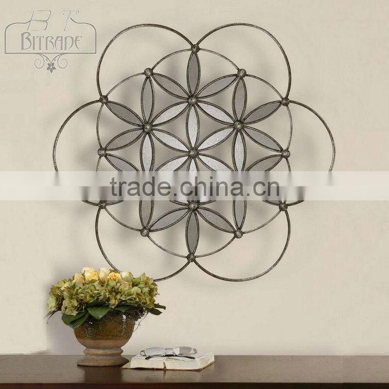 Metal flower wall decor