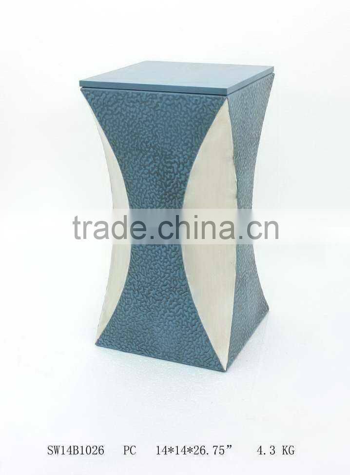 modern tea table design in blue&white
