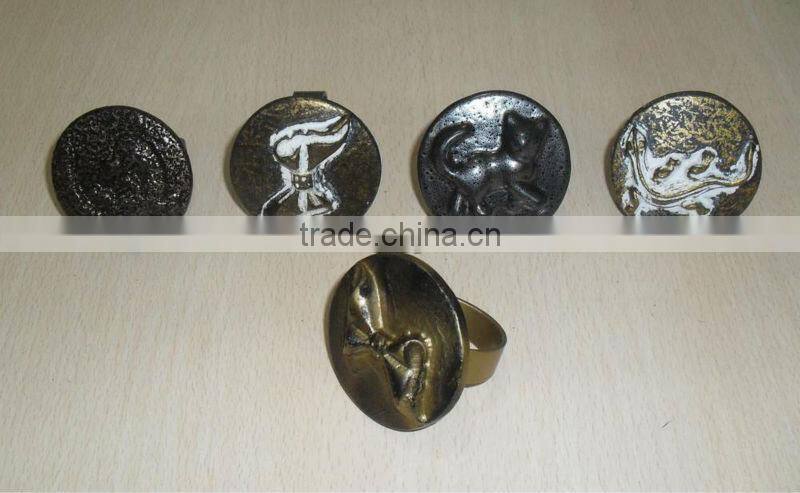 Casted Napkin Holder Embossed