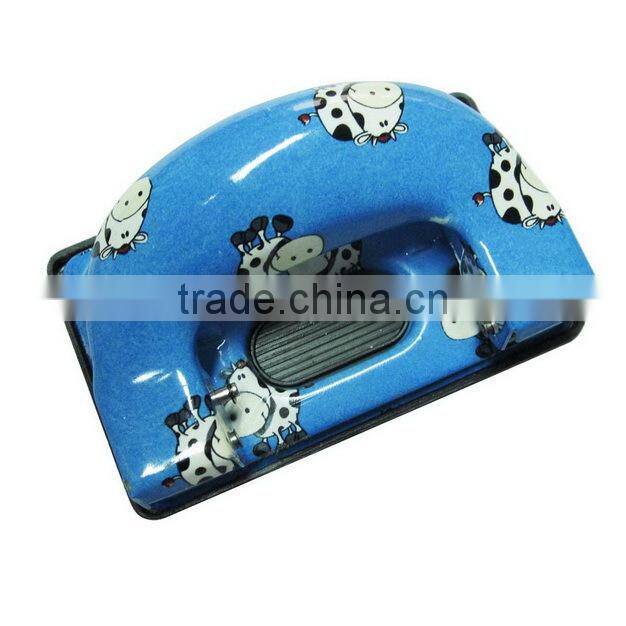Hwan school use hot selling colorful paper punches for sale
