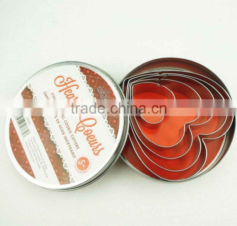 47097 5pcs heart shape stainless steel cookie cutter set