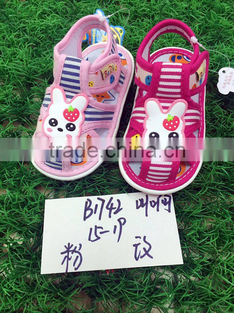 Cheap Guangzhou kid shoe new summer baby girls noise Sandals Cute rabbit child prewalker casual colorful shoes