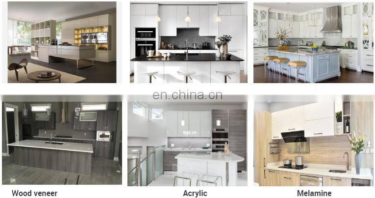 Superior Quality Solid Wood Modern Design Kitchen cabinet with cabinet handle