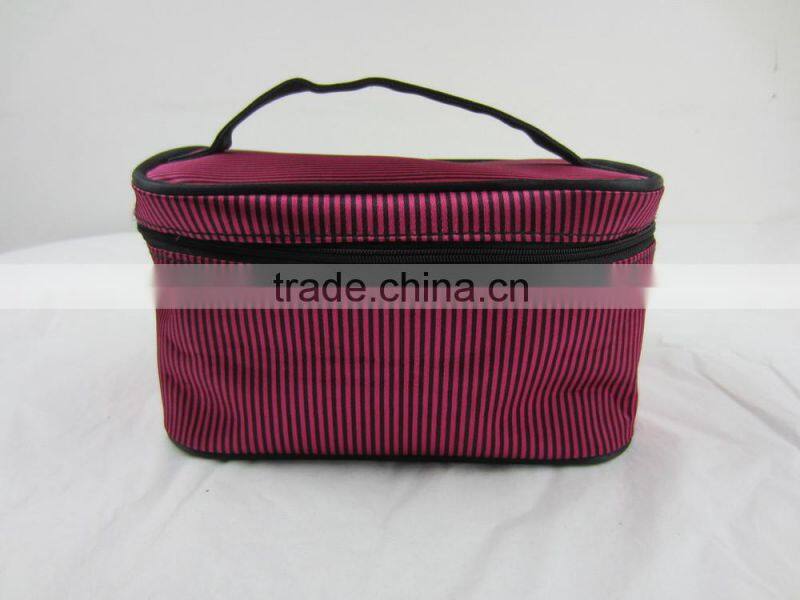 cheap wholesale makeup bags,travel makeup bags,makeup bags with compartments
